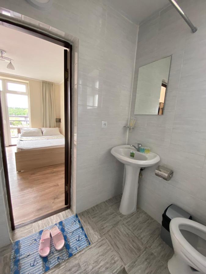 בוסטרי Eram Garden Hotel מראה חיצוני תמונה