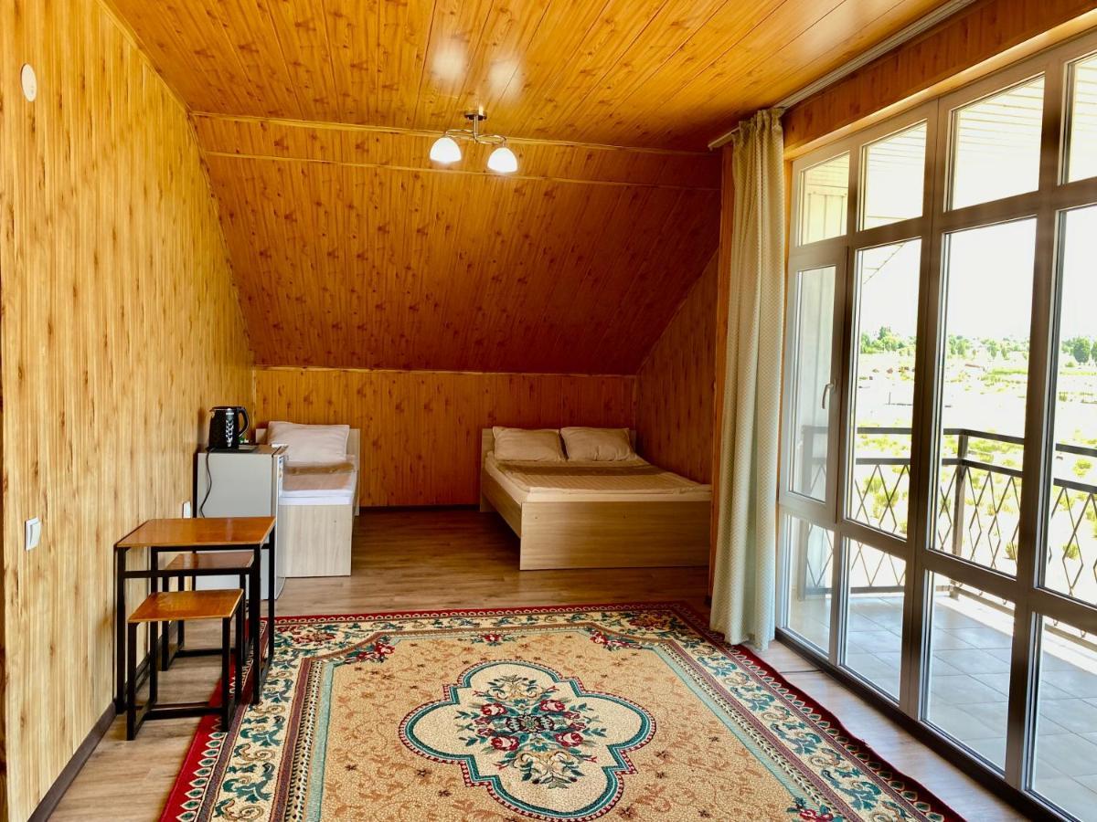 בוסטרי Eram Garden Hotel מראה חיצוני תמונה