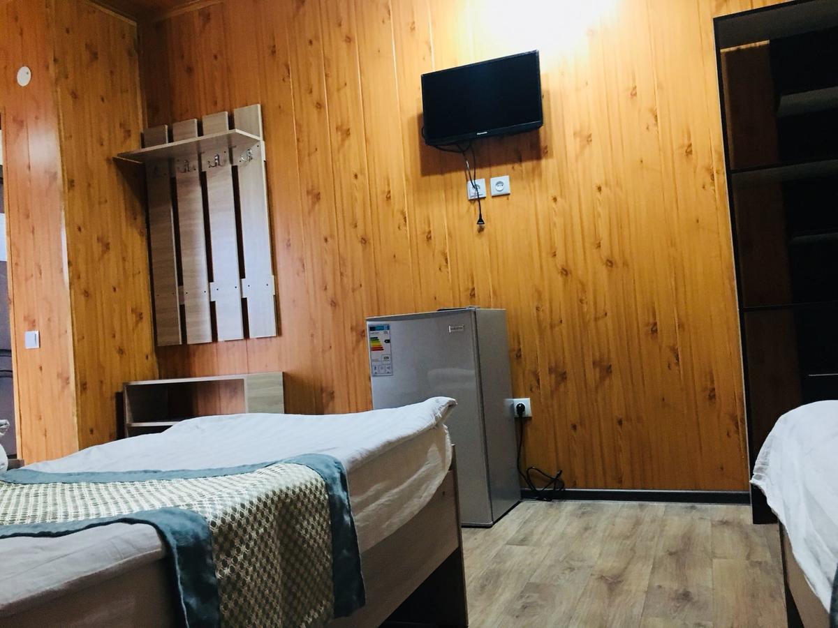 בוסטרי Eram Garden Hotel מראה חיצוני תמונה